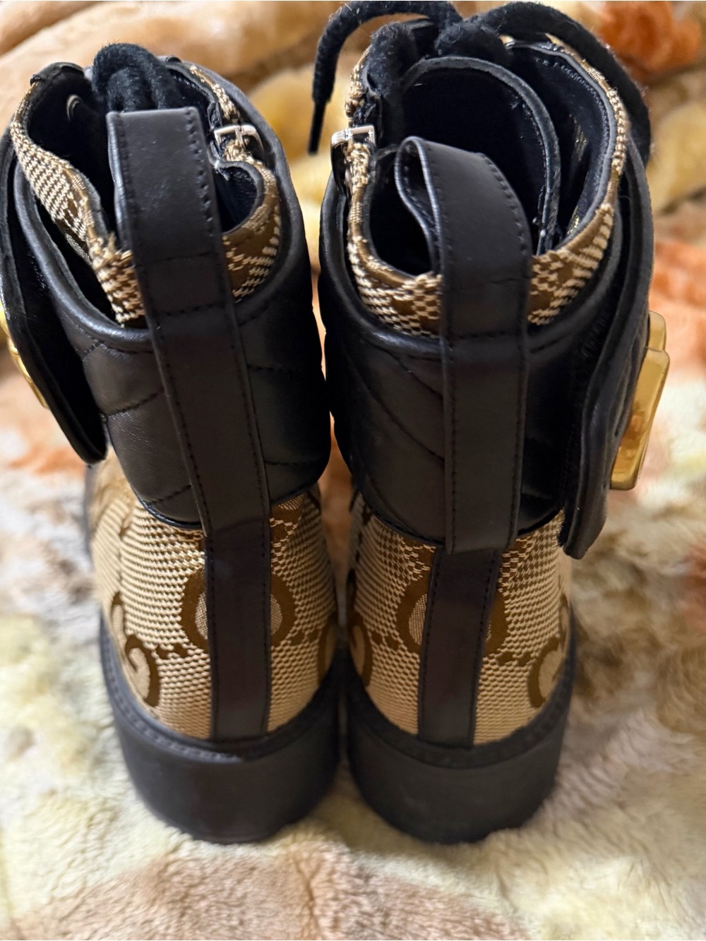 Gucci Black Leather & Tan GG Canvas Lace-Up Ankle Boots - Picture 4 of 9